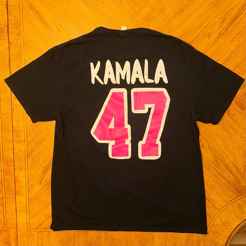 Kamala Harris Tshirt Size XL Black ‘Chucks And Pearls’ Graphic Tee Double Sided